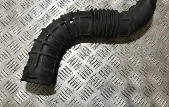 Renault Megane II Intercooler hose/pipe 8200500384a