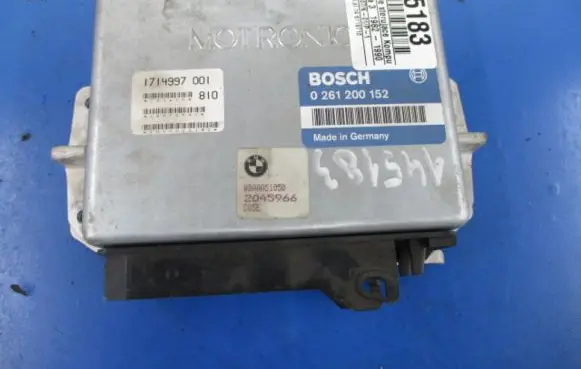 BMW 3 E30 Engine control unit/module ECU 2045966