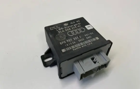 Audi A3 S3 A3 Sportback 8P Light module LCM 8P0907357F