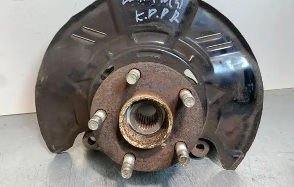 Subaru Legacy Front wheel hub
