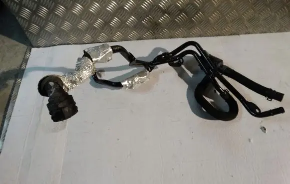 Audi Q8 Engine coolant pipe/hose