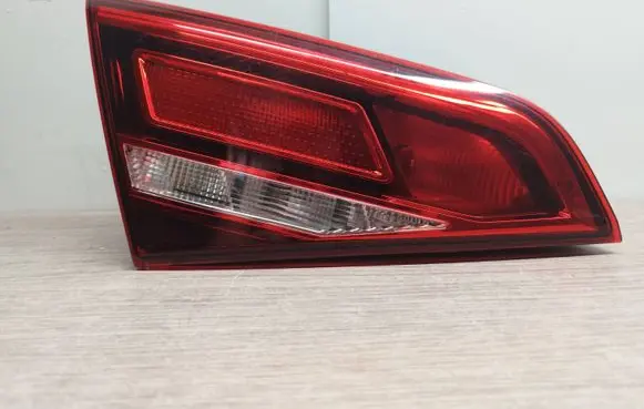 Audi A3 S3 8V Rear/tail lights 8V4945075 2TZ01283901 AU373PA