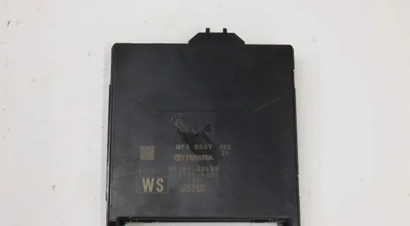 Lexus ES VII XZ10 Other control units/modules 89221-33E00