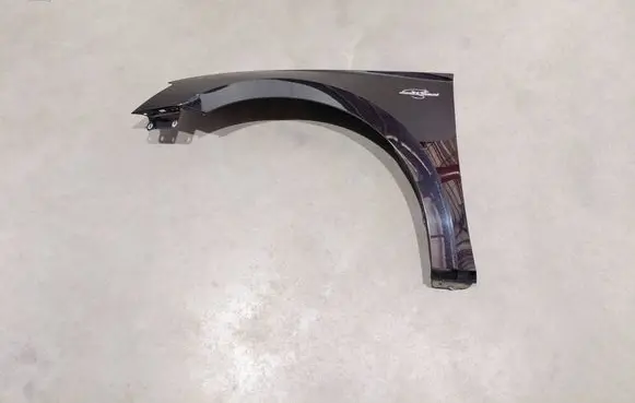 Skoda Superb B8 (3V) Fender 