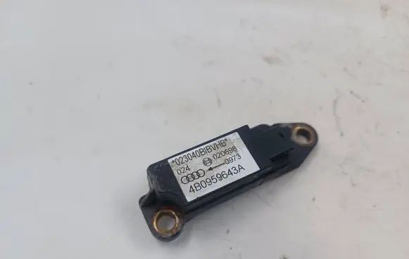 Audi A6 S6 C5 4B Airbag deployment crash/impact sensor 4B0959643A 020698 023040BBVHB