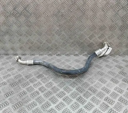 Volvo XC90 Air conditioning (A/C) pipe/hose 31497390