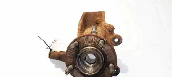 Front wheel hub