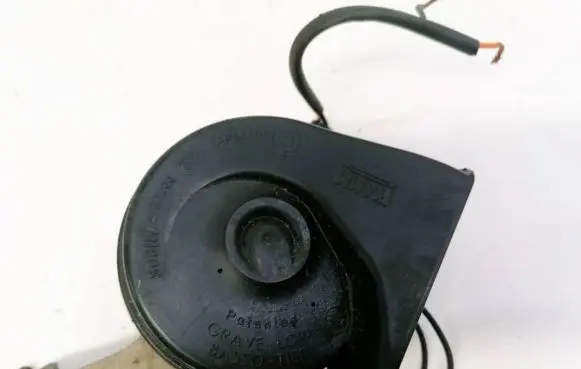 Ford Mondeo Mk III Horn signal E30055306
