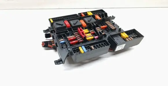 BMW 2 F46 Fuse module 9270354