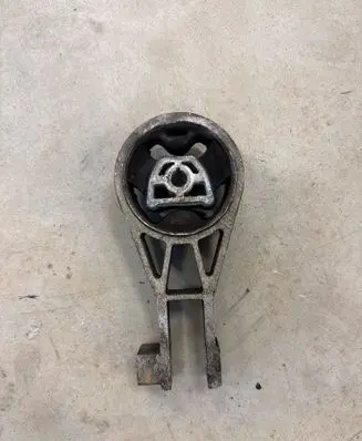 Opel Corsa D Gearbox mount 