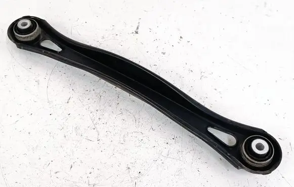 Rear control arm