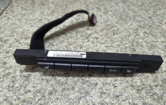 BMW 1 E81 E87 Seat heating switch 6970920