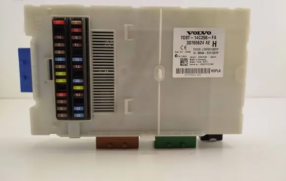 Volvo V70 Fuse module 7G9T14C256FA 30765624AE 3659AF01125TP
