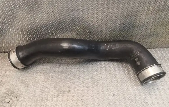Mercedes-Benz CLK A209 C209 Intercooler hose/pipe 2095281182