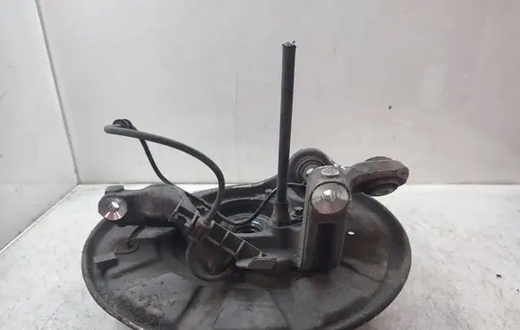 Mercedes-Benz E W212 Rear wheel hub 