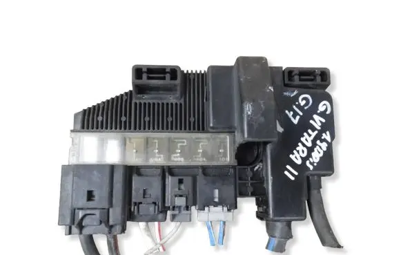 Suzuki Grand Vitara II Positive cable (battery) 