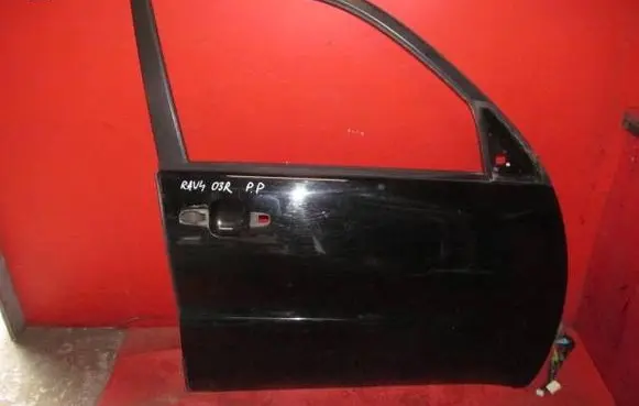Toyota RAV 4 (XA20) Front door RAV4IIDRZWIPP