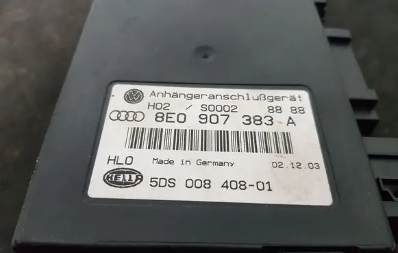 Volkswagen PASSAT B6 Tow bar trailer control unit/module 8E0907383A