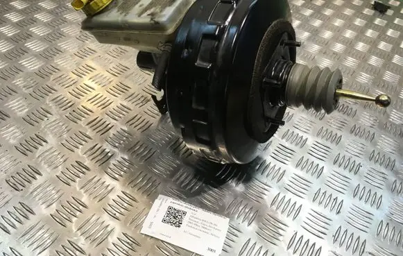 Seat Alhambra (Mk1) Brake booster 7M3612100L 7M3611303