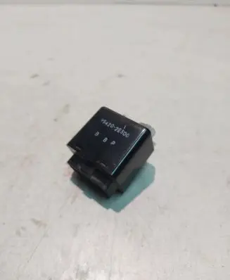 Hyundai Tucson JM Other relay 954202E500