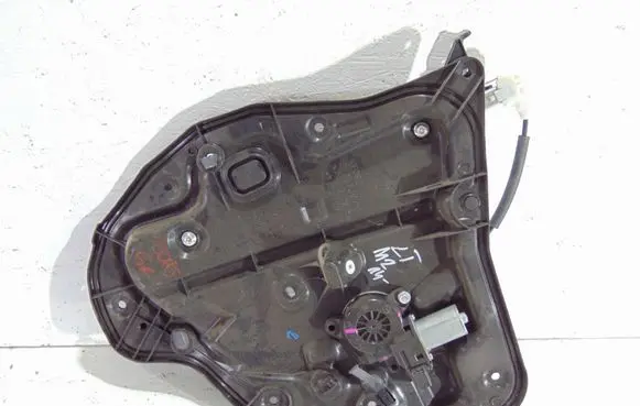Mazda 2 Rear door window regulator with motor D6515997XB