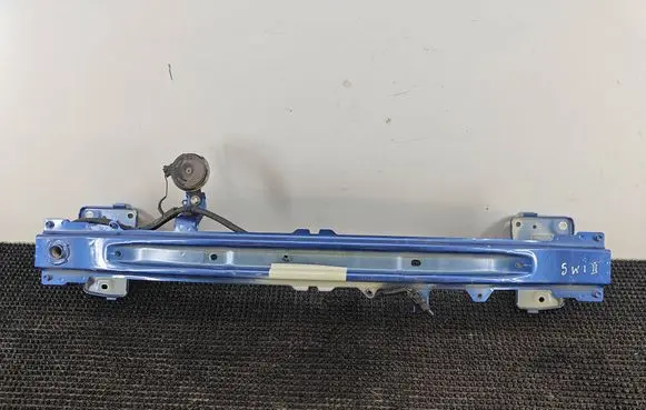 Suzuki Swift II Front bumper cross member 