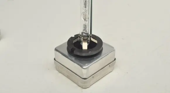 Volvo V60 Xenon bulb OSRAM