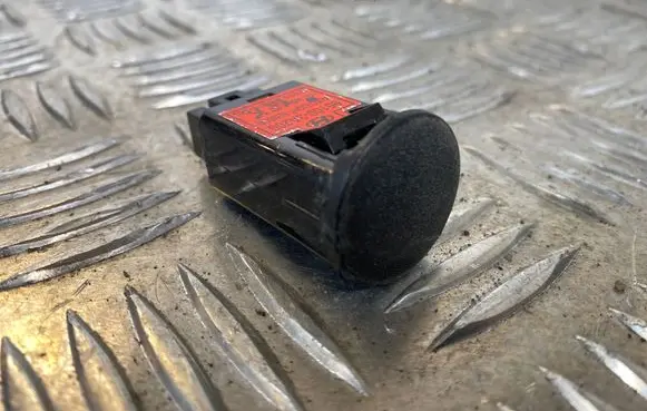 Hyundai Terracan Day light relay 951003A200