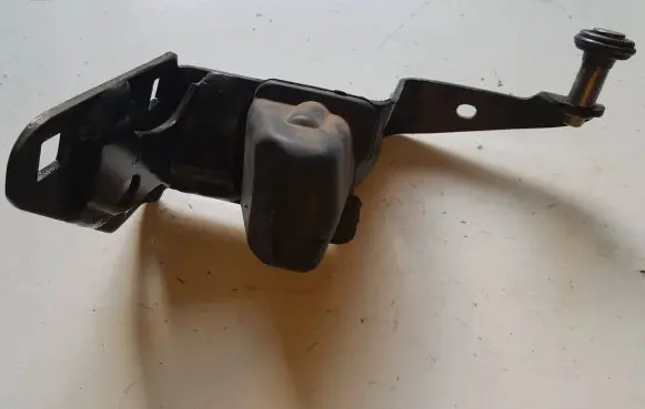 Opel Movano B Sliding door upper roller guide/hinge 7950673R 91793
