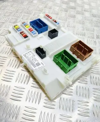Volvo S60 Fuse module 31412970