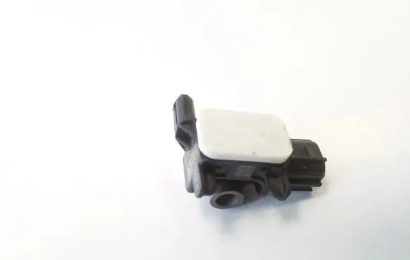 Nissan Juke I F15 Airbag deployment crash/impact sensor 985811LA0A
