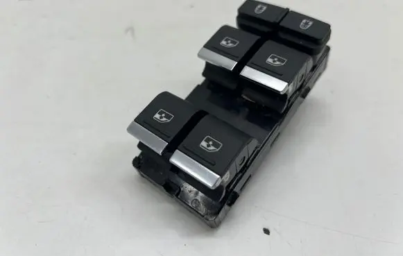 Audi Q3 F3 Electric window control switch 83A959851C