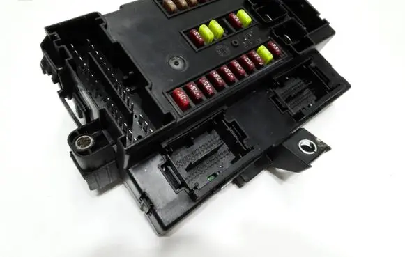Peugeot Boxer SAM control unit 1389975080 10R041061 116RAI000029