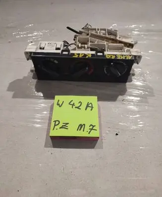 Nissan Almera Climate control unit 89741346