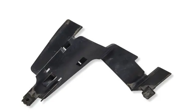 BMW 3 E46 Headlight/headlamp mounting bracket 1301073017
