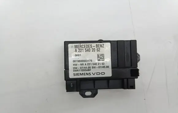 Mercedes-Benz GL X164 Fuel injection pump control unit/module A2215402162