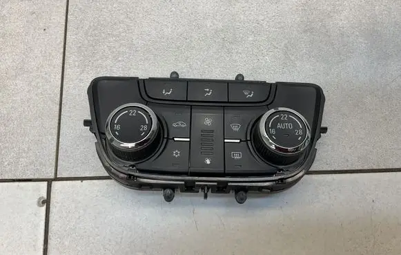 Opel Mokka X Climate control unit 39081563