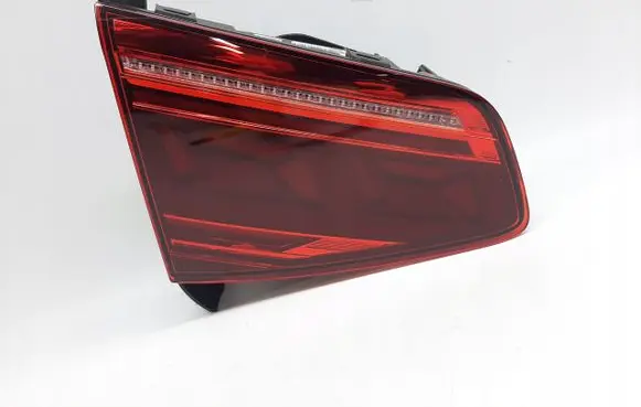 Volkswagen PASSAT B8 Tailgate rear/tail lights 3G9945307F