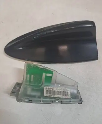 BMW 3 E90 E91 Aerial GPS antenna 6935688