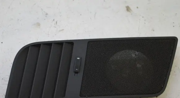 Audi A4 S4 B6 8E 8H Dash center air vent grill 8H0819794