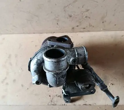 Mercedes-Benz Vito Viano W638 Turbo A6110960299