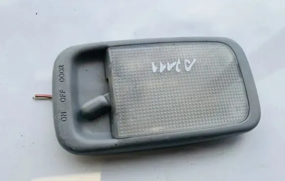 Toyota Avensis Verso Rear seat light