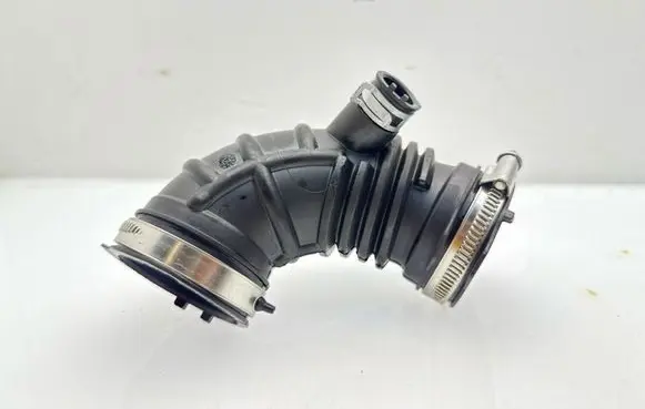 Nissan Juke II F16 Air intake duct part 