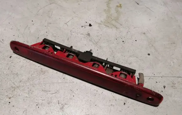 Toyota Aygo AB10 Third/center stoplight 3834