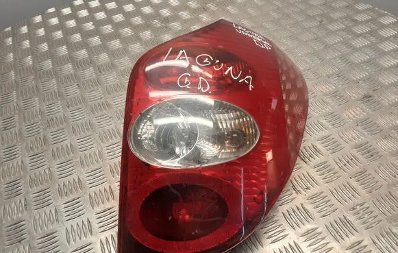 Renault Laguna II Rear/tail lights 8200002472