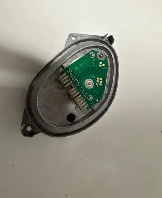BMW X5 G05 LED ballast control module 9477987 63119477987