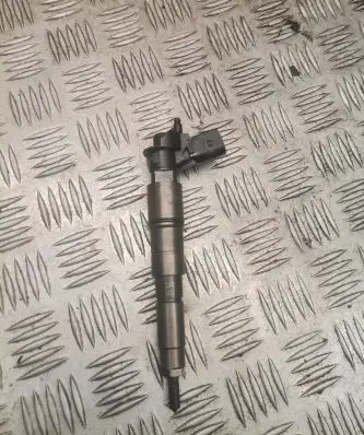 BMW X5 E70 Fuel injector 0986435359
