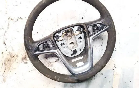 Opel Astra J Steering wheel 13351039 307176699p10-ag