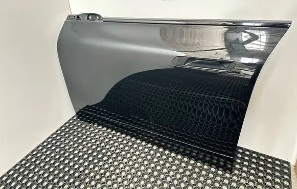 BMW iX Front door 