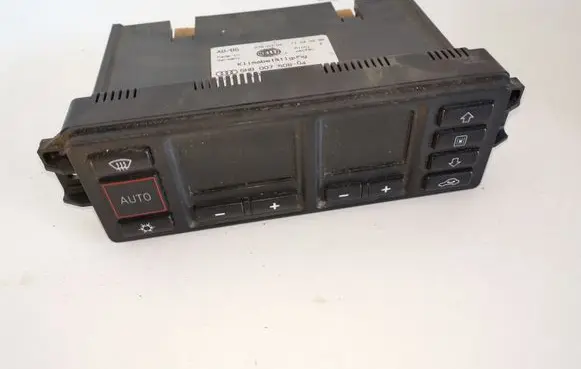 Audi A3 S3 8L Climate control unit 8L0820043D 5HB007608 5HB00760804